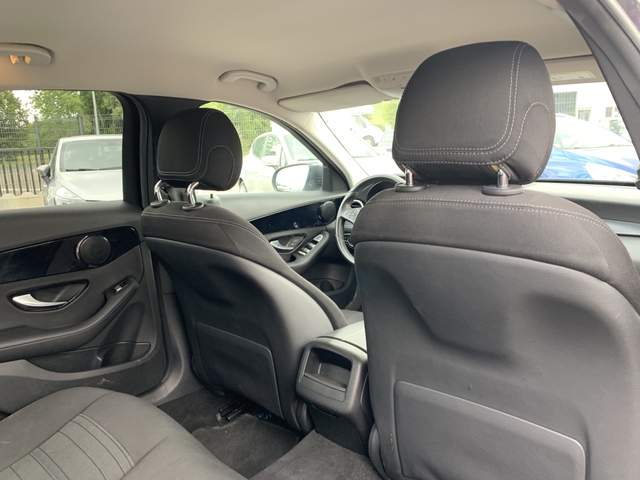 MERCEDES-BENZ CLASSE C 180 d Business